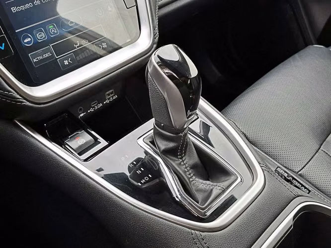 SUBARU OUTBACK 2023