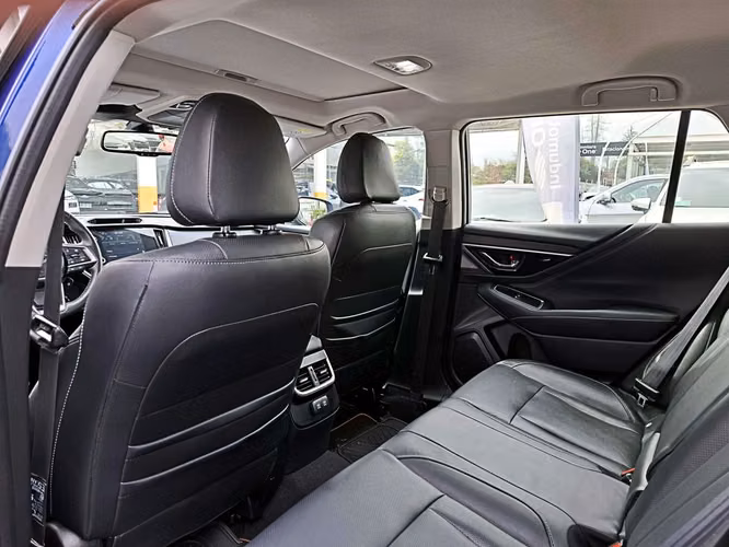 SUBARU OUTBACK 2023