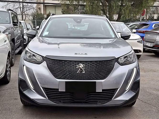 PEUGEOT 2008 2022