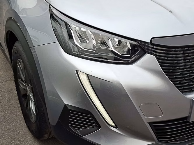 PEUGEOT 2008 2022