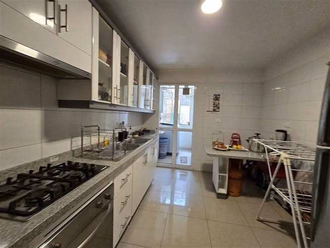 Departamento en venta de 3 dorm. 2b. Estac. en Huechuraba - Imagen 9