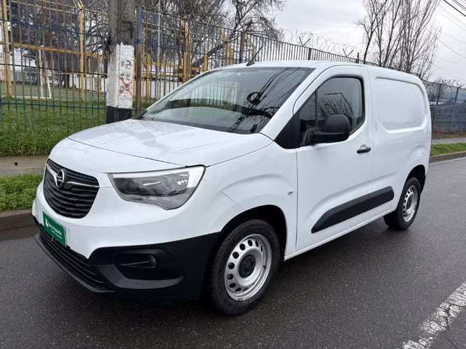 Opel Combo 2023