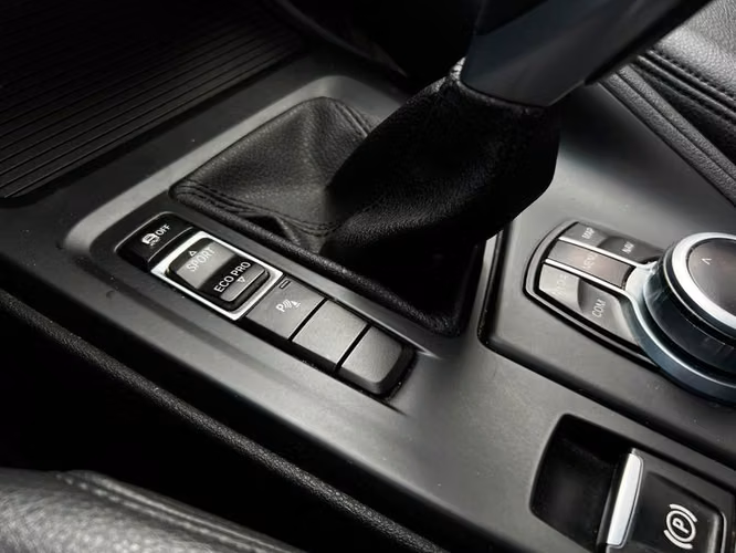 BMW X1 SDRIVE18D DYNAMIC - 2021 | 410