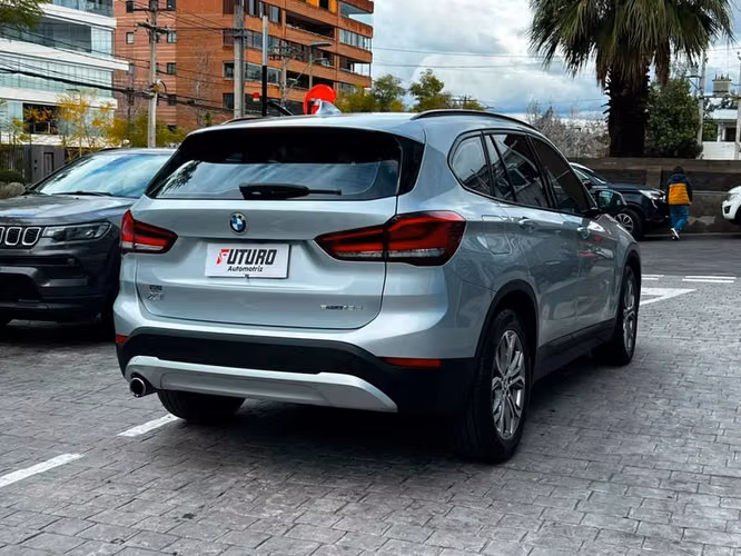 BMW X1 SDRIVE18D DYNAMIC - 2021 | 410