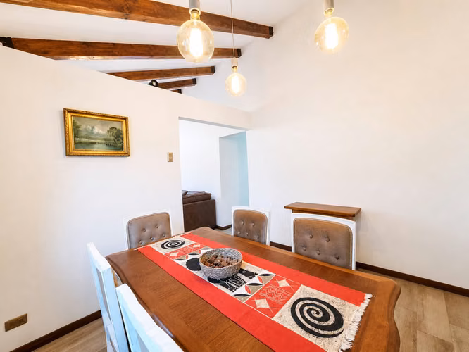 Casa remodelada 3D/2B con patio y bodega - La Reina