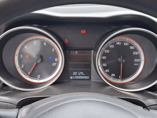 SUZUKI SWIFT 2024