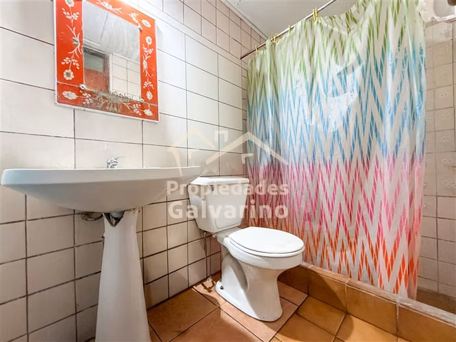 Amplia casa en venta de 3 dorm. en Las Compañias