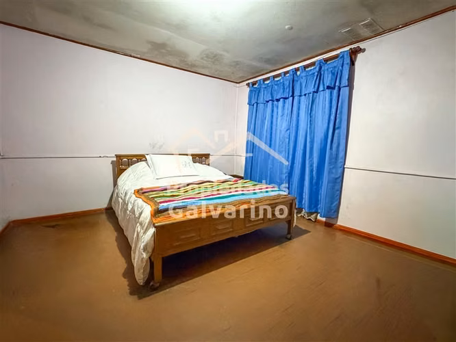 Amplia casa en venta de 3 dorm. en Las Compañias