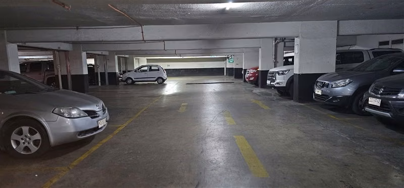 Estacionamiento en venta en Santiago