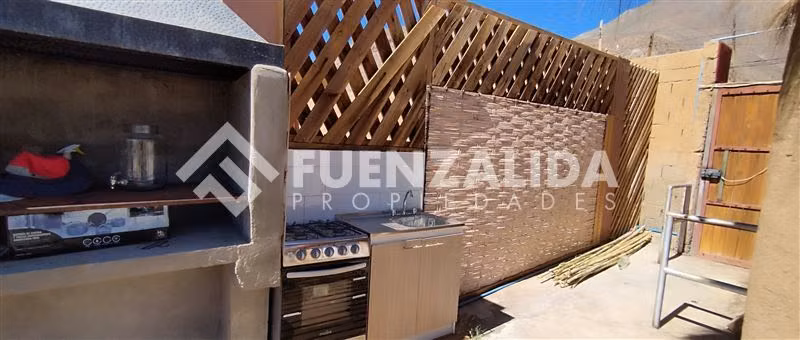Casa en venta de 4 dorm. en Paiguano - Imagen 8