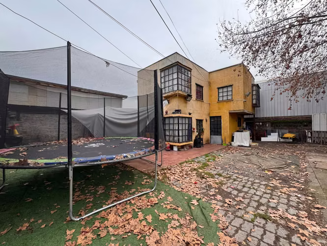 Oportunidad para Constructoras e Inversionistas | 548 m² de Terreno | $ - Imagen 2