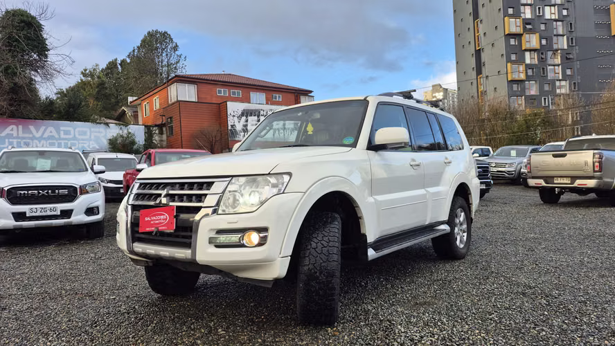 MITSUBISHI MONTERO 3,2 AUT 2017