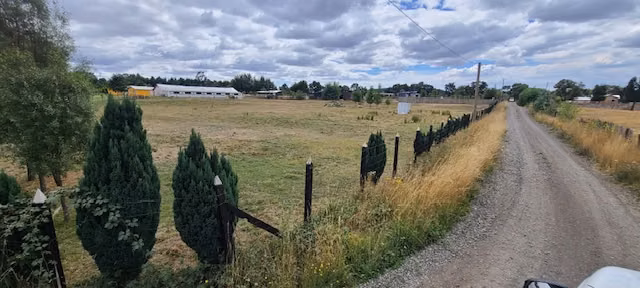 EXCELENTE PARCELA 5.000  M2 -PLANA -SOLO 500 MTS DEL ASFALTO