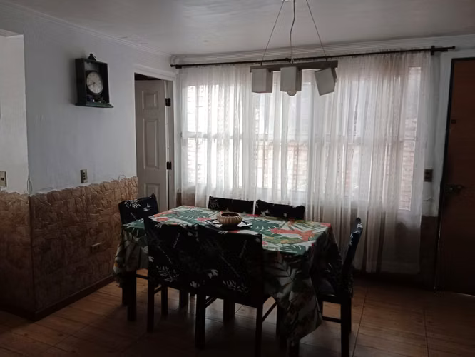 EXCELENTE CASA EN VENTA, GRAN TERRENO 4.280 U.F