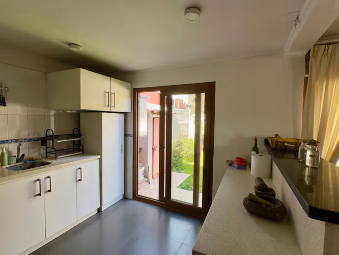 SE VENDE HERMOSA CASA, BARRIO SECTOR JARDÍN ALTO, 5.700 U.F