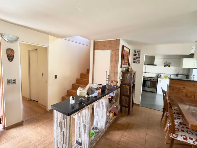 SE VENDE HERMOSA CASA, BARRIO SECTOR JARDÍN ALTO, 5.700 U.F