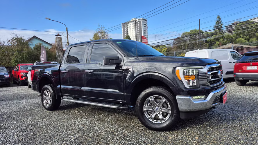 FORD F-150 XLT 5.0 2024 - Imagen 6