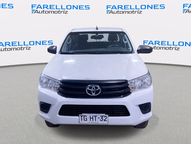HILUX DX 4X2 TGHT32-SANTIAGO