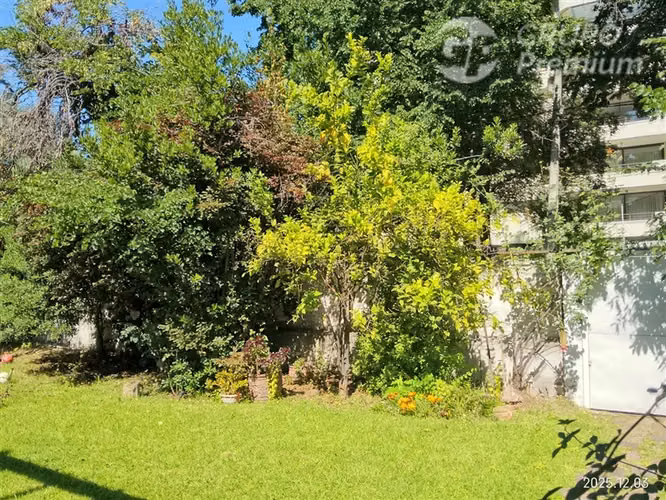 Arriendo amplia casa en exclusivo sector Las Condes - Imagen 22