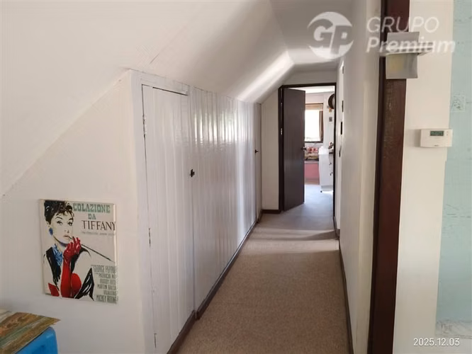Arriendo amplia casa en exclusivo sector Las Condes - Imagen 17