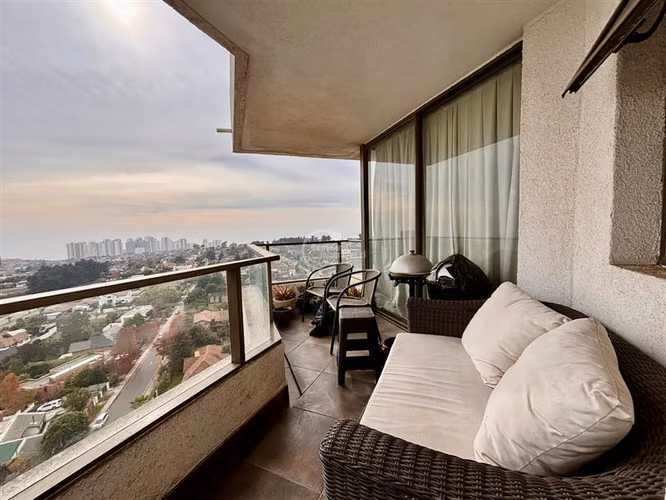 Departamento en venta de 4 dorm. en Concón vista panorámica