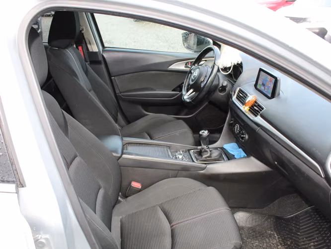 MAZDA 3 2.0 2019