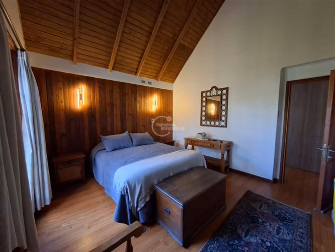 Casa en arriendo de 3 dorm. en Concón