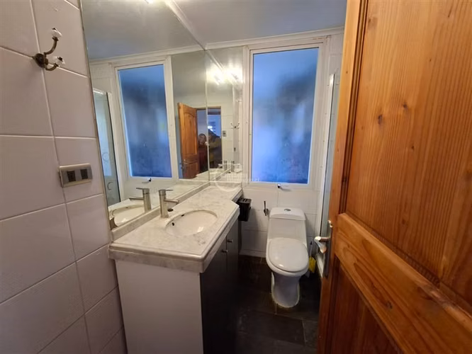 Casa en arriendo de 3 dorm. en Concón