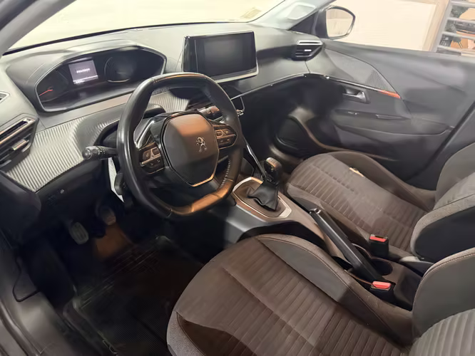 2021 Peugeot 208 PURETECH 75 1.2