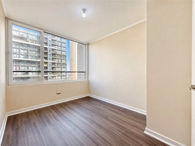 Metro Las Torres Departamento venta 3 dorm. 2 estac. Macul