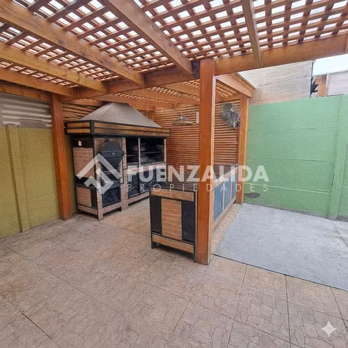 Atencion !!! Casa en venta de 4 dorm. en San Bernardo