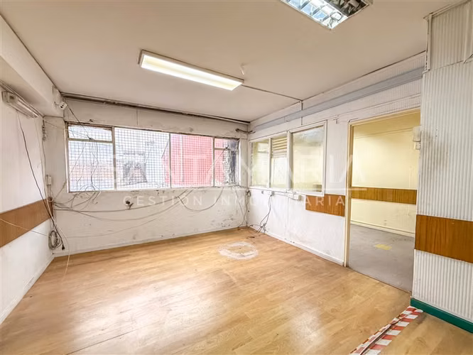 Local Comercial en arriendo en calle Freire, Concepción