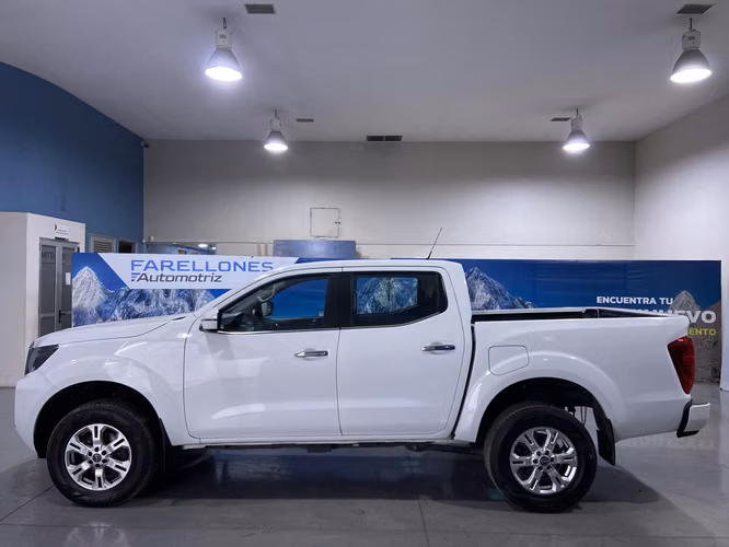 NAVARA XE 4X4 SXCH57-SANTIAGO