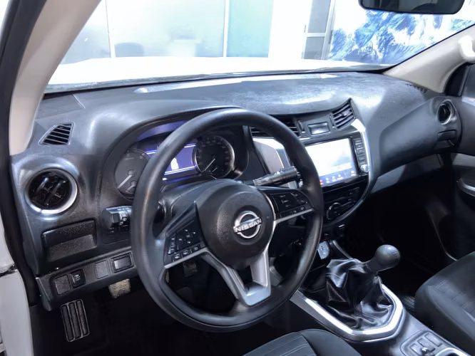 NAVARA XE 4X4 SXCH57-SANTIAGO