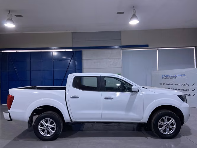 NAVARA XE 4X4 SXCH57-SANTIAGO