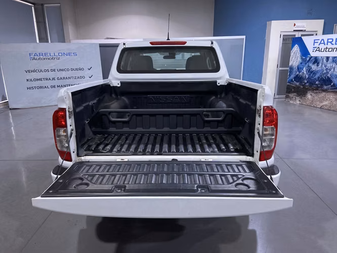 NAVARA XE 4X4 SXCH57-SANTIAGO