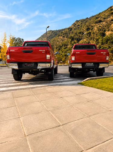 TOYOTA HILUX 4X4 2024 TCS