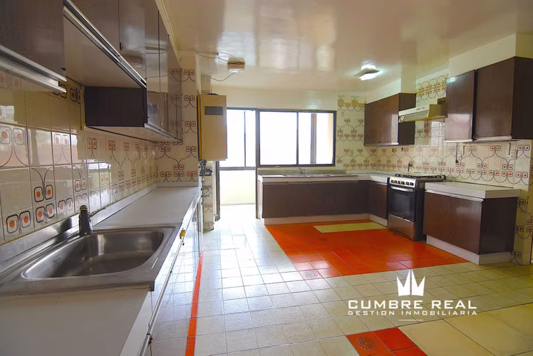 Venta Depto 5D4B Viña San Martín (178371)