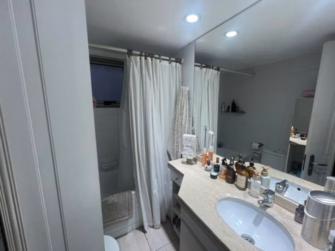 Arriendo Impecable Depto.  Capitan Crosbie / Hnos. Cabot / Kennedy / Las Condes