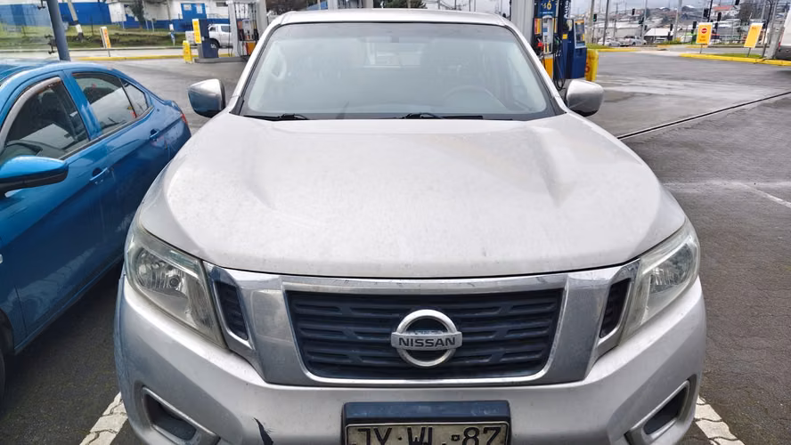 Venta camioneta Nissan NP300, año 2018, 4X2