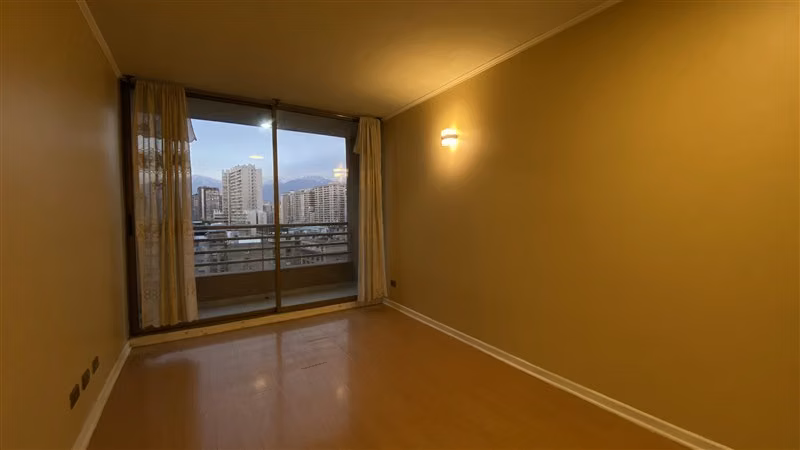 Arriendo departamento de 2 dormitorios en Paseo Bulnes