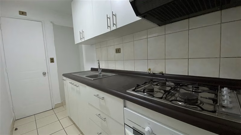 Arriendo departamento de 2 dormitorios en Paseo Bulnes
