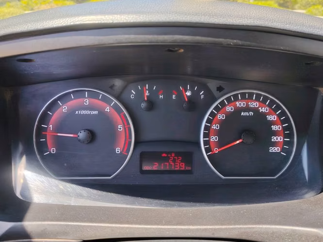 SSANGYONG ACTYON SPORTS 4X2 AC - 2015 | 2700 - Imagen 8
