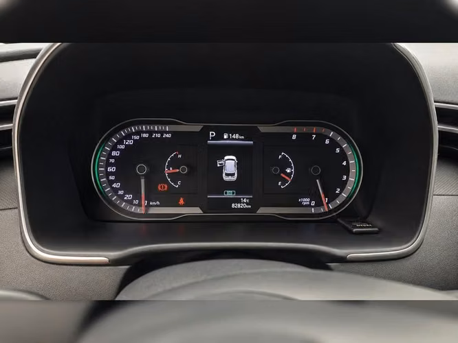 HYUNDAI TUCSON NX4 1.6T AT VALUE - 2022 | 2868