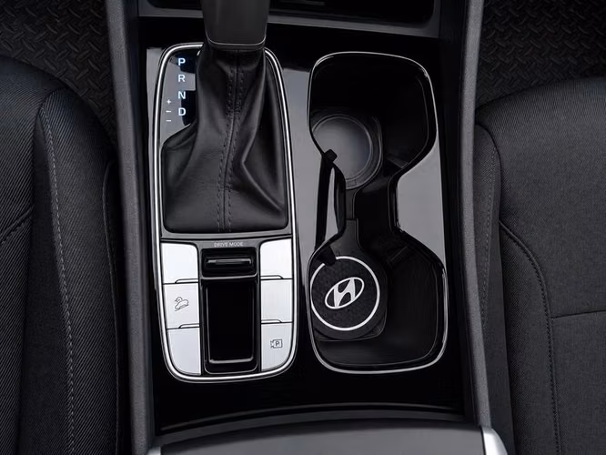 HYUNDAI TUCSON NX4 1.6T AT VALUE - 2022 | 2868