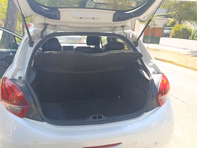 PEUGEOT 208 SIGNATURE BLUE - 2020 | 2686