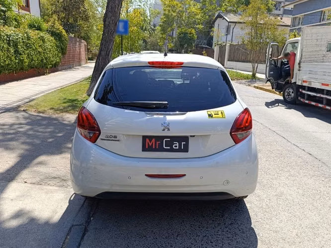 PEUGEOT 208 SIGNATURE BLUE - 2020 | 2686