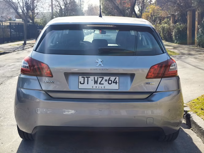 PEUGEOT 308