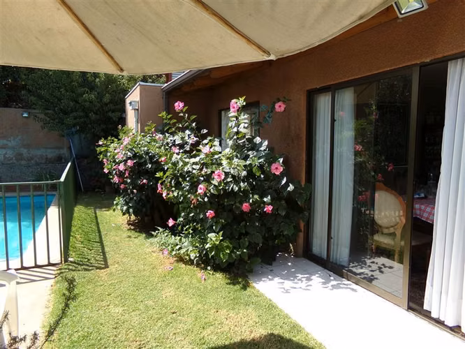 Casa en venta en Peñalolén - Imagen 2