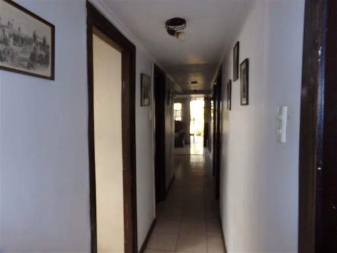 Sitio con casa en venta en centro Talagante